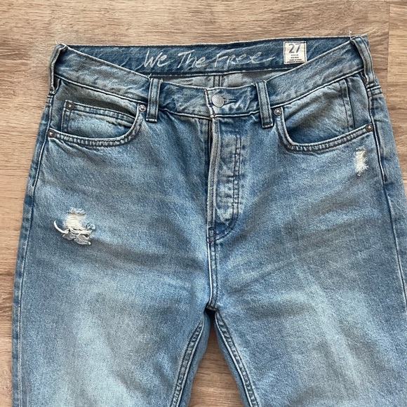 We The Free by Free People Good Luck Distressed Mid Rise Jeans Raw Hem Sz 27 - Picture 4 of 7